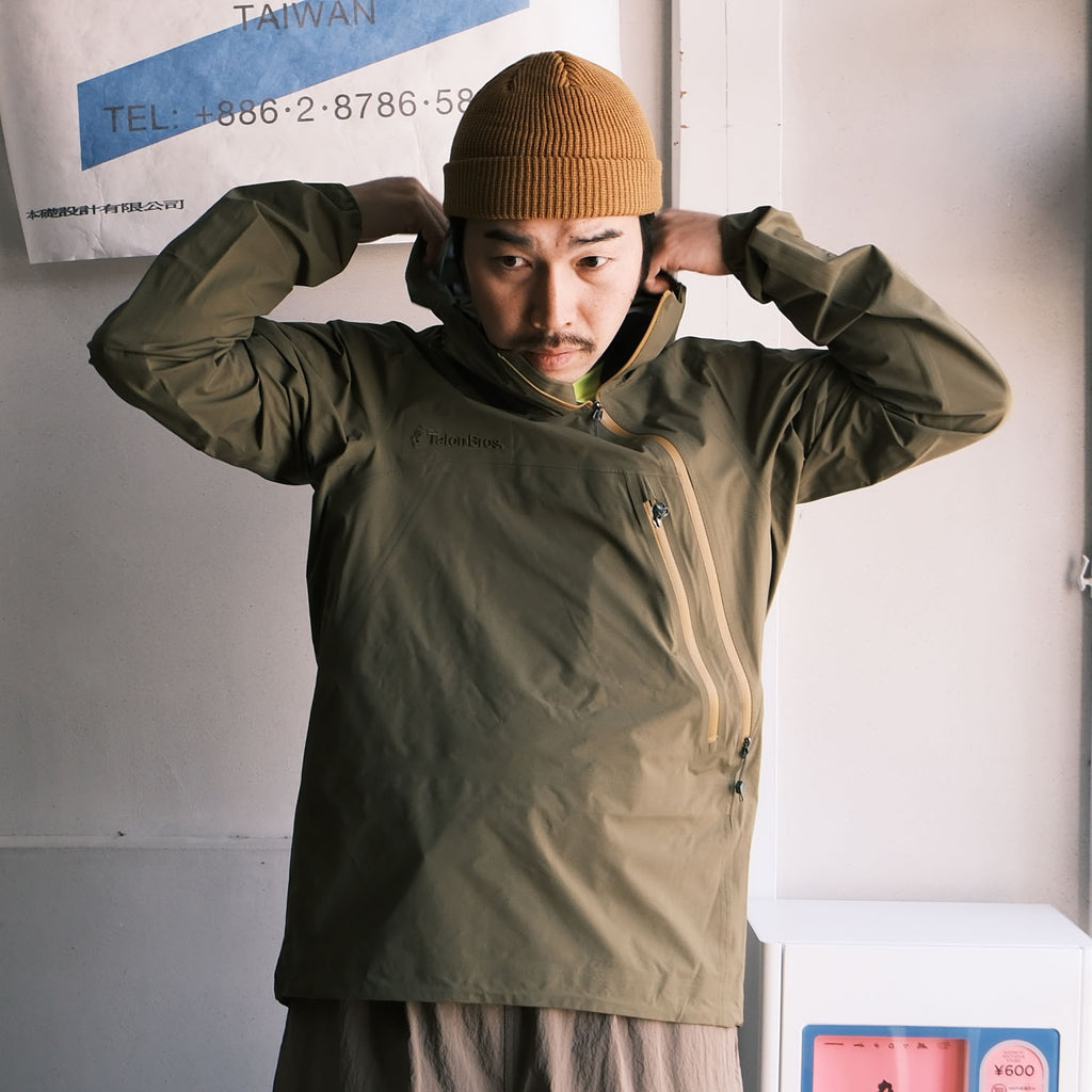 瓦奇岳 KAWARAKIDAKE \