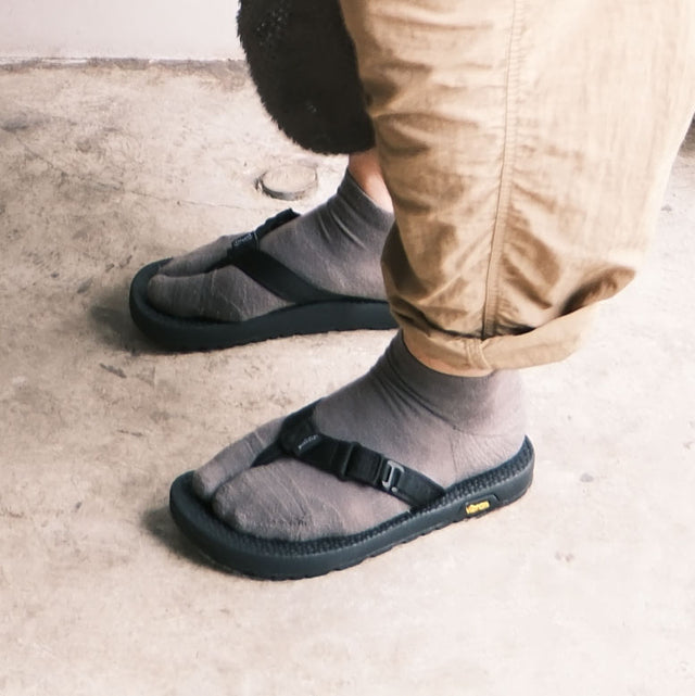 BEDROCK SANDALS "Rockhound Sandals"