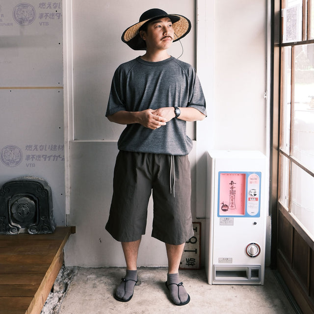pon-sa WALKING GEAR -veːk°- "brim visor"