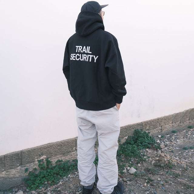 MOUNTAIN FUCKERS "無差別 山 boy HOODIE"