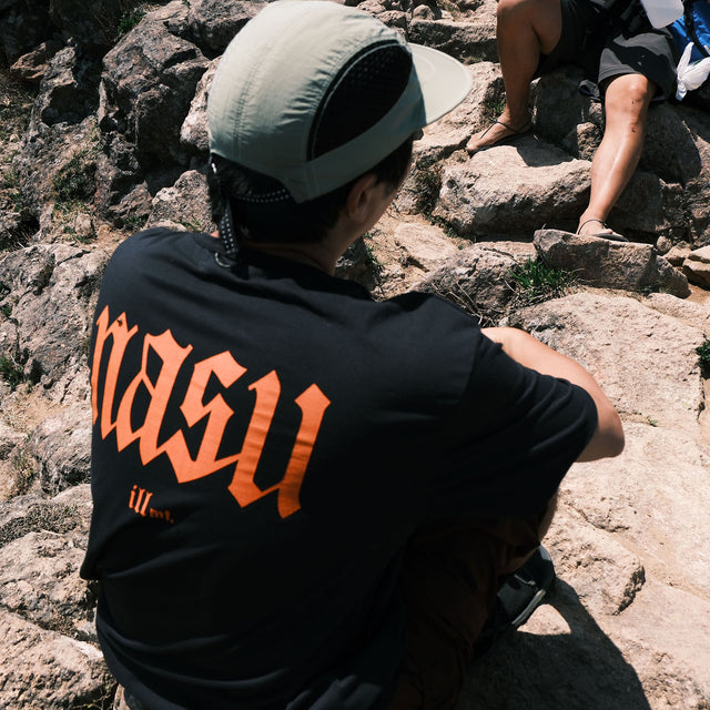 SAVE SHOCK × 瓦奇岳 "illmountain TEE" [送料250円]
