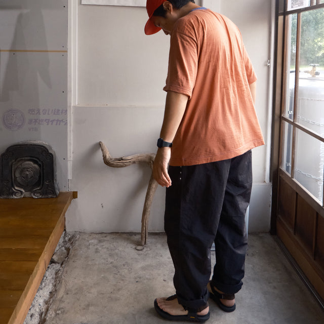 迷迭香 "NYLON HARVEST LOOSE TROUSERS" -kawaraki edition- [送料250円]