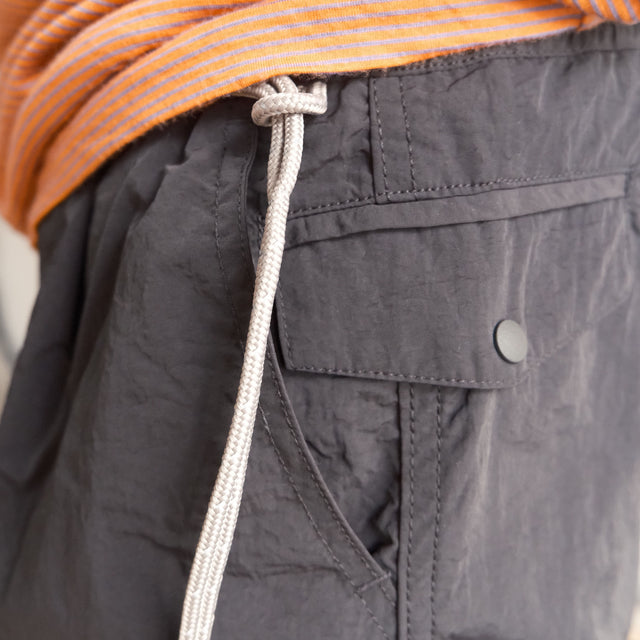 瓦奇岳 迷送香 LOOSE HARVEST TROUSER 瓦奇岳 迷送香 LOOSE HARVEST TROUSER - メルカリ