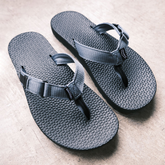 BEDROCK SANDALS "Rockhound Sandals"