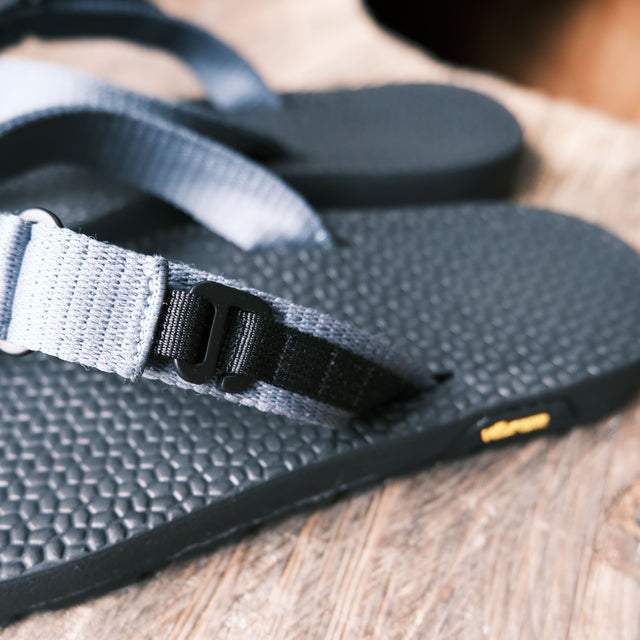 BEDROCK SANDALS "Rockhound Sandals"