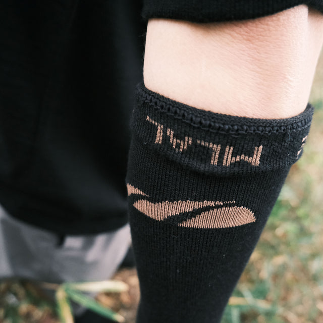 MY LOADS ARE LIGHT × NWLIT × 瓦奇岳　"Thin"G" SOCKS"   [送料250円]